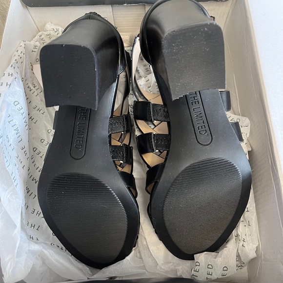NEW The Limited Brooklyn Black Block Heeled Leather Sandals - Picture 15 of 16